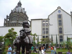 plaza botero